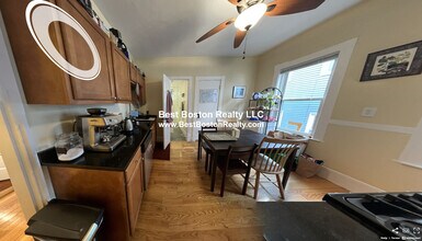 Building Photo - 121 Liberty Rd