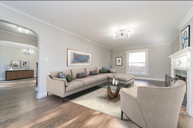 Building Photo - 6601 N Sioux Ave