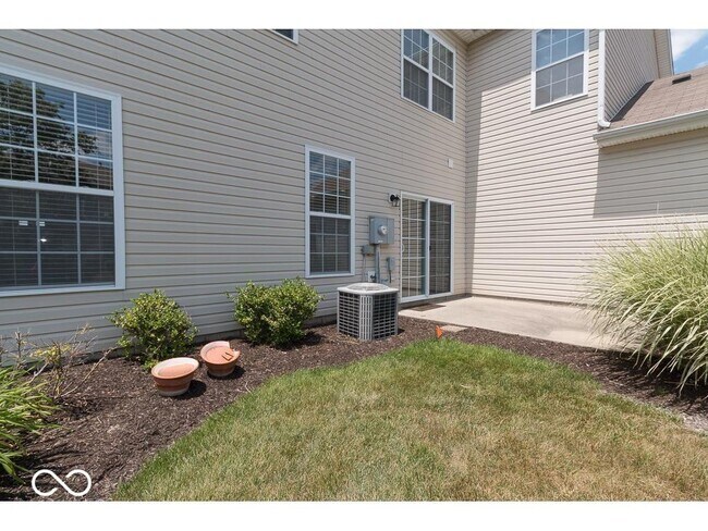 Building Photo - 14326 Shooting Star Dr