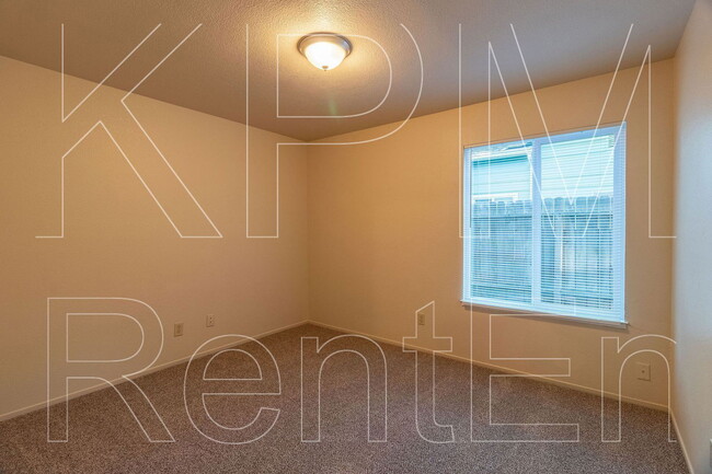 Building Photo - 9209 Fitzpatrick Cir