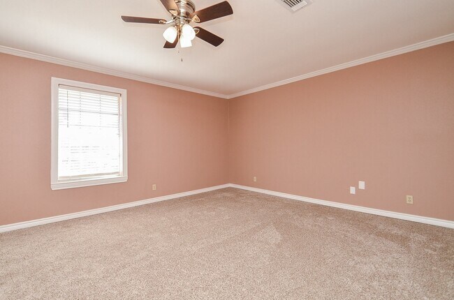 Building Photo - 3011 Orange St