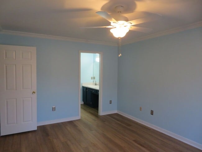 Building Photo - Petersburg Virginia