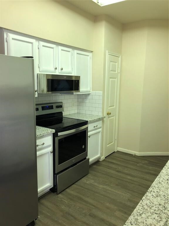 Building Photo - 2438 Bering Dr