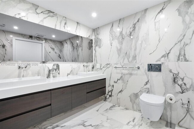 Building Photo - 2950 NE 188th St