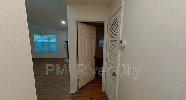 Building Photo - 8502 Starbrite Court