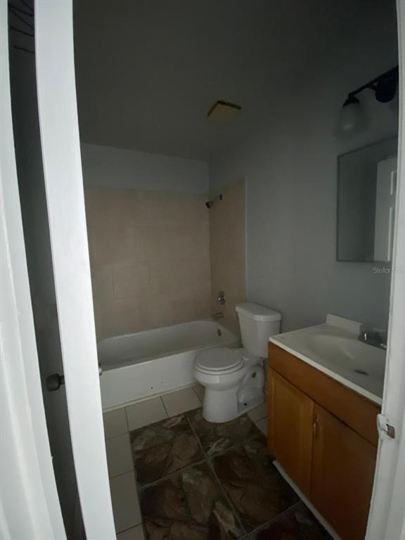 Building Photo - 705 Pineville Ln