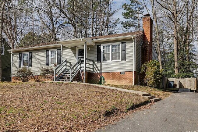 Building Photo - 1624 Mountain Pine Terrace