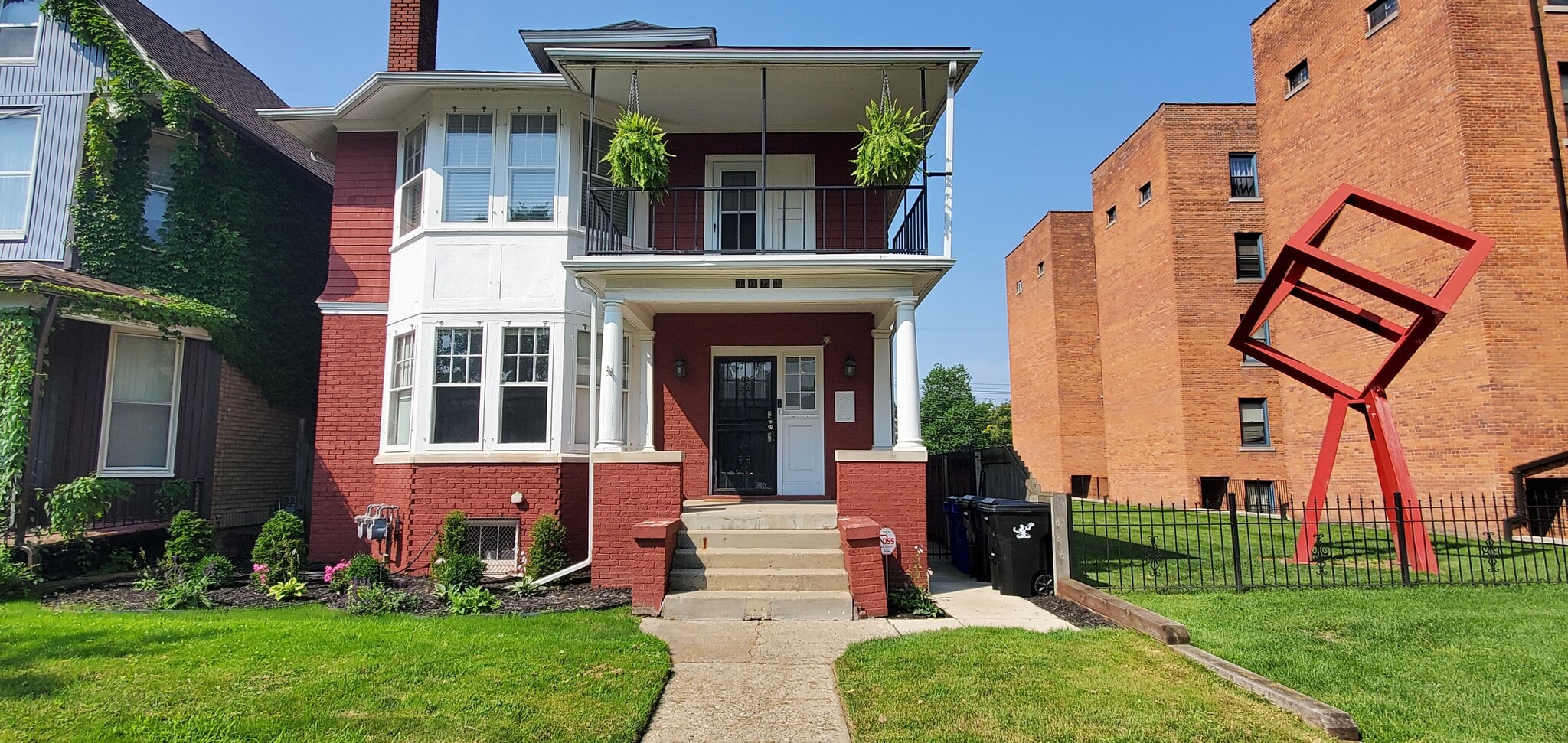 Building Photo - 1071 Van Dyke St