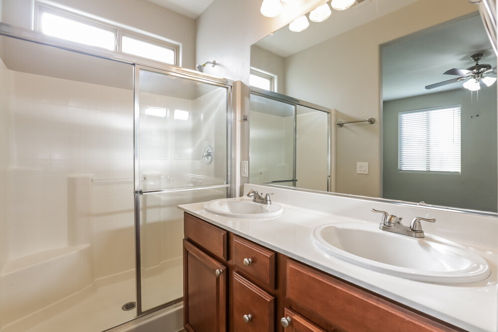 Building Photo - 712 Bridgeford Ct