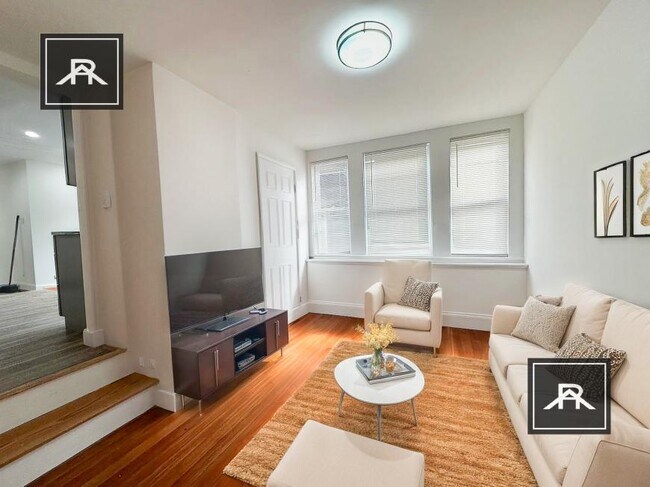 Primary Photo - 8 bedroom in Brighton MA 02135