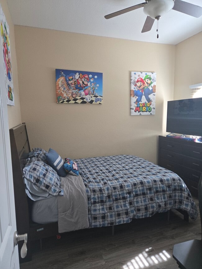 Building Photo - 3408 Lauren St