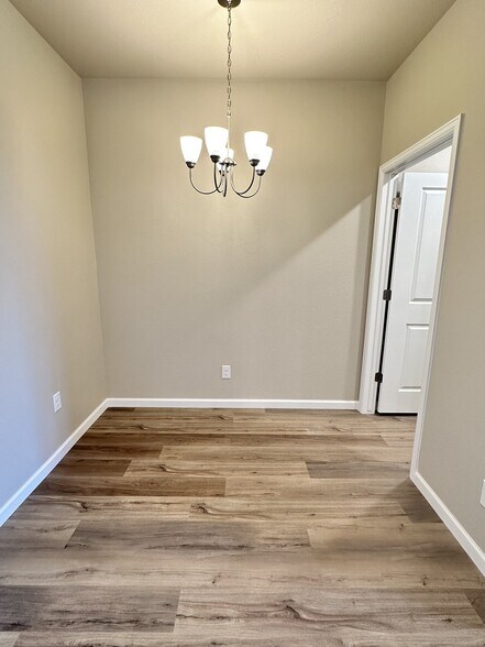 Building Photo - 6800 Merseyside Ln