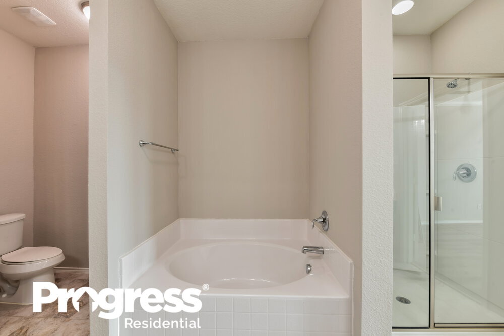 Building Photo - 8225 Spruce Meadows Dr