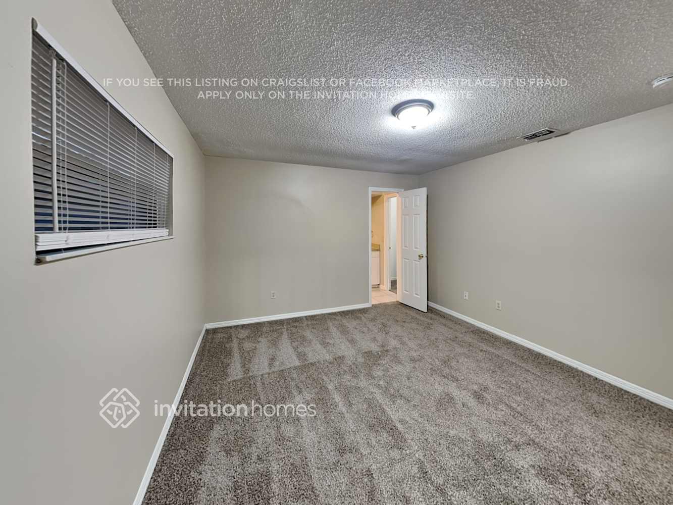 Building Photo - 2117 E Parkton Dr