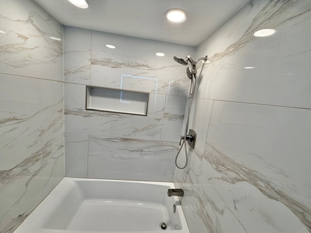 Building Photo - 2817 S Michigan Ave