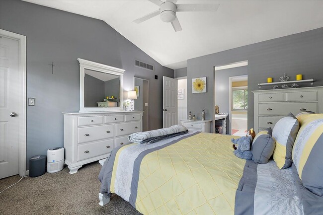 Building Photo - 42683 Wimbleton Way