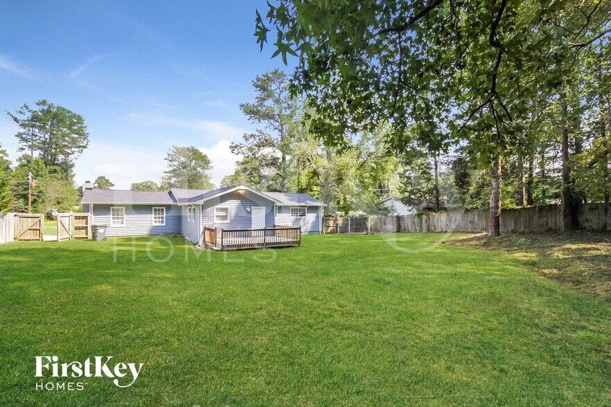 Building Photo - 76 Hunters Cir