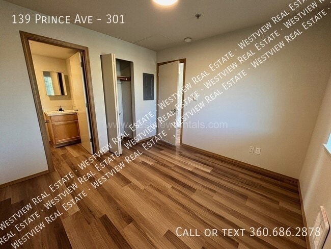 Building Photo - 139 Prince Ave
