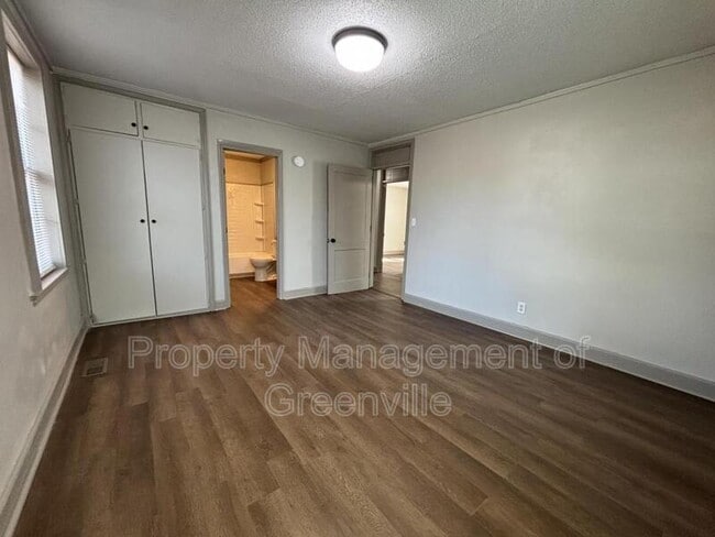 Building Photo - 504 Pickens St