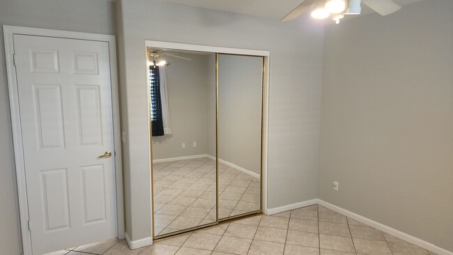 Building Photo - 3 Bedroom Home in Westbank Estates Near E ...
