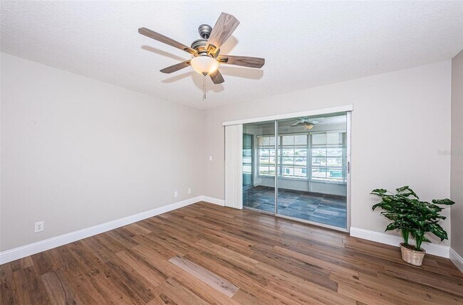 Building Photo - 5157 Silent Loop