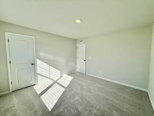 Building Photo - Stunning New Construction 3BD, 2.5BA End Unit Morrisville Townhome with Premier HOA Amenities in ...