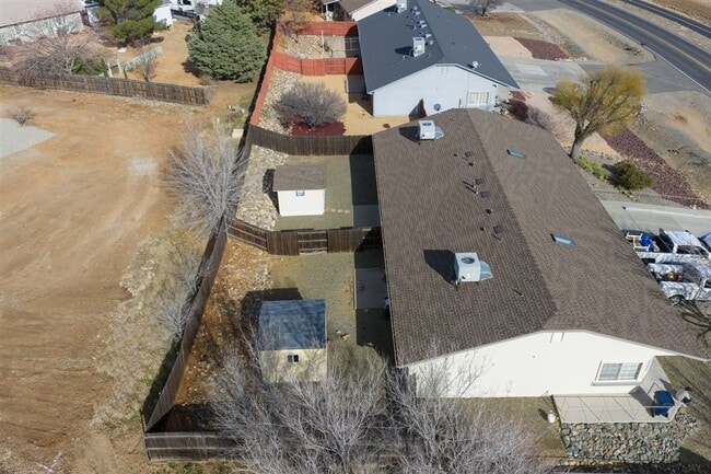 Building Photo - 4150 N Viewpoint Dr