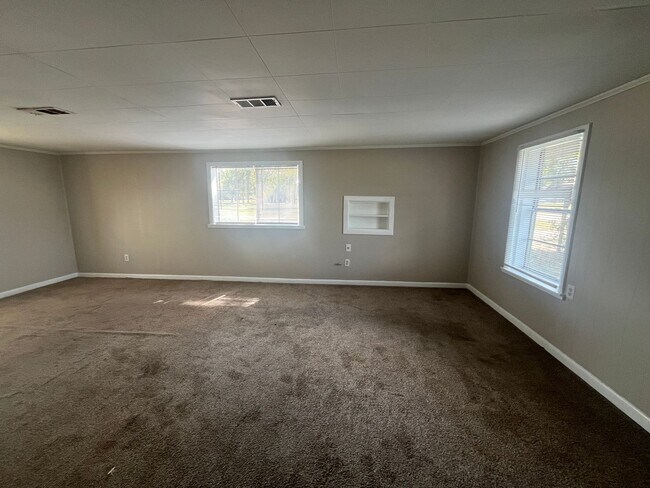 Building Photo - 1105 Lingo Rd