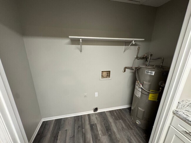 Building Photo - FIRST FULLS MONTHS RENT FREE