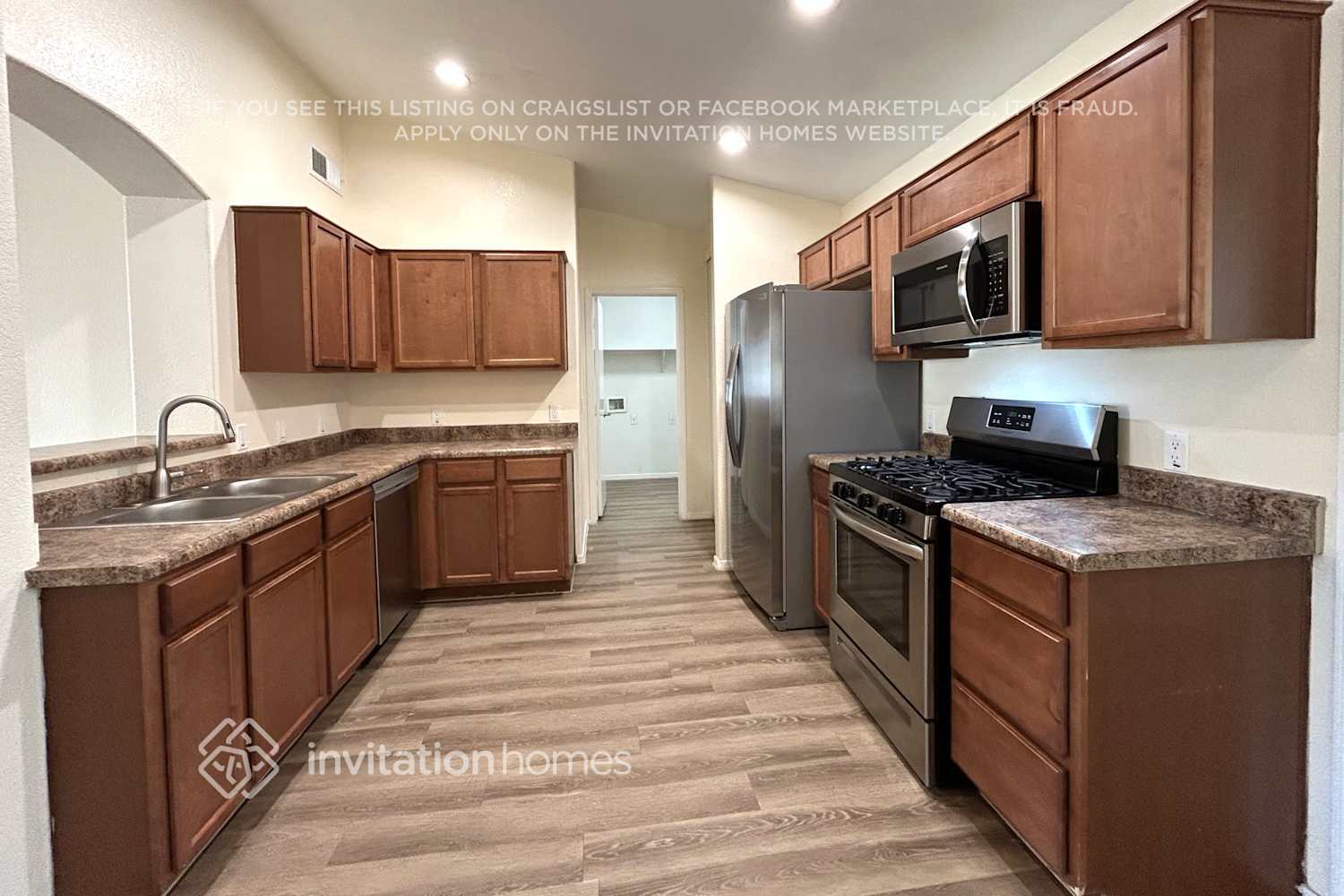 Building Photo - 16090 W Maricopa St