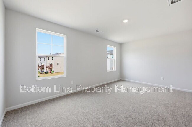 Building Photo - 2495 Tonoloway Dr