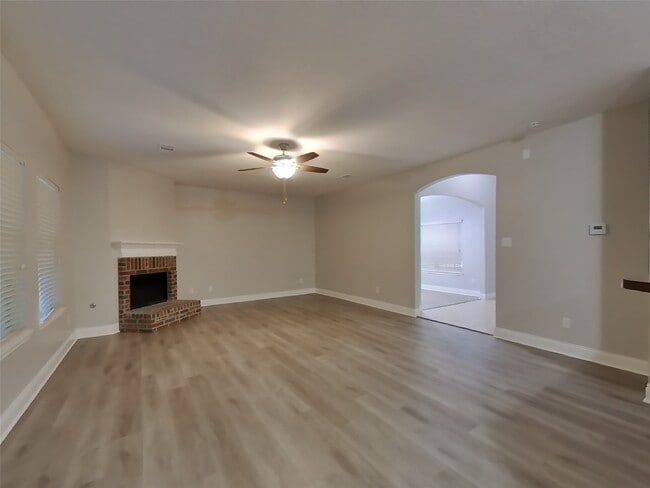 Building Photo - 12043 Belle Ct