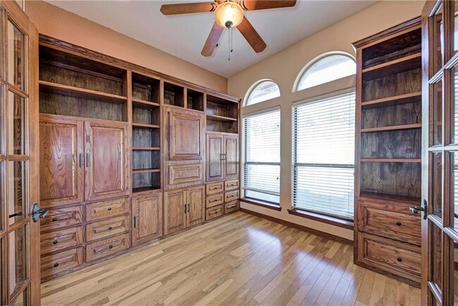 Building Photo - 3206 Constitution Dr