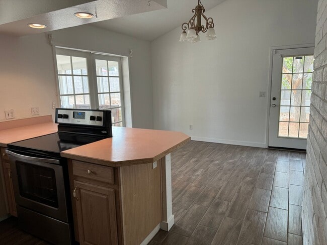 Building Photo - 3BR/2BA/2CG, 1514 sq.ft. rental in Sierra Vista, AZ