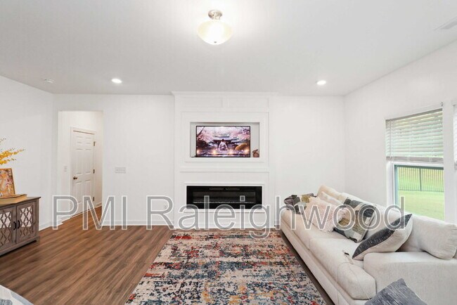 Building Photo - 396 Bent Willow Dr
