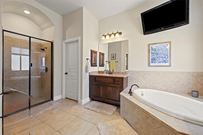 Building Photo - 8709 Fescue Ln