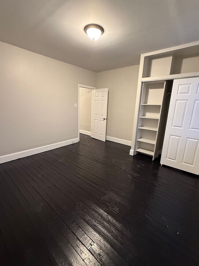 Building Photo - 2363 Orthodox St