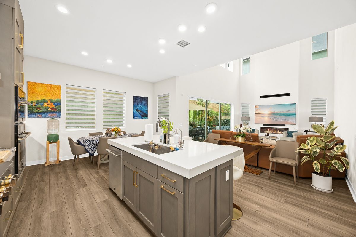 Building Photo - 478 Sycamore Dr