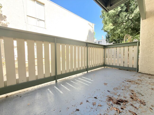 Building Photo - 8601 International Ave