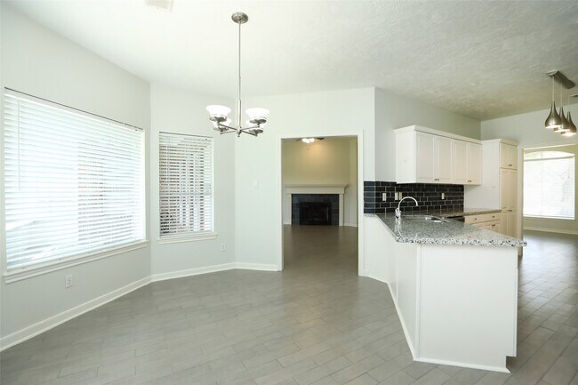 Building Photo - 24603 Haigshire Dr