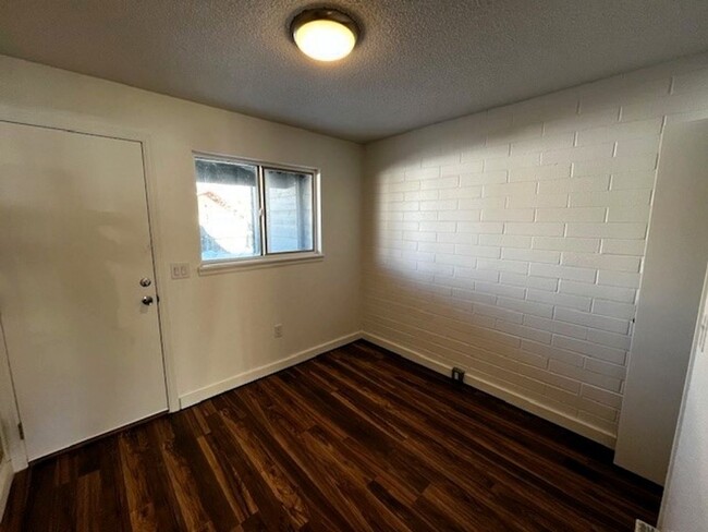 Building Photo - Long Term Rental- 791C Riverbend Condos- M...