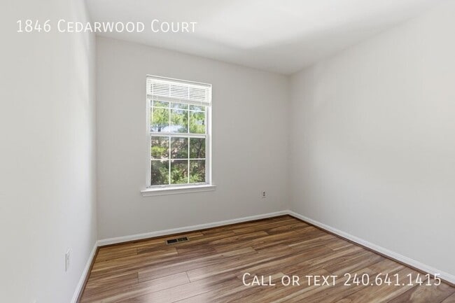 Building Photo - 1846 Cedarwood Ct
