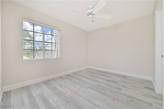 Building Photo - 10740 Bahia Terrado Cir