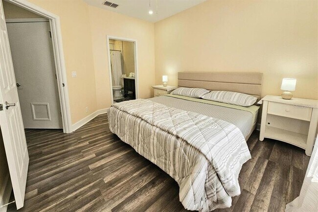 Building Photo - 2954 Lucayan Harbour Cir