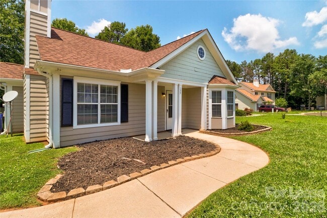 Building Photo - 155 Green Dragon Ct