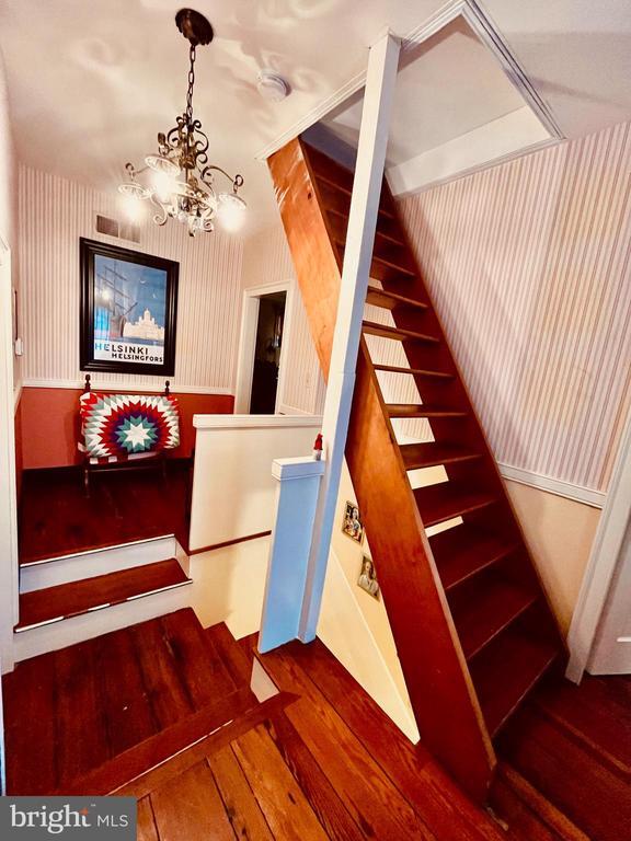 Building Photo - 30 Cornhill St