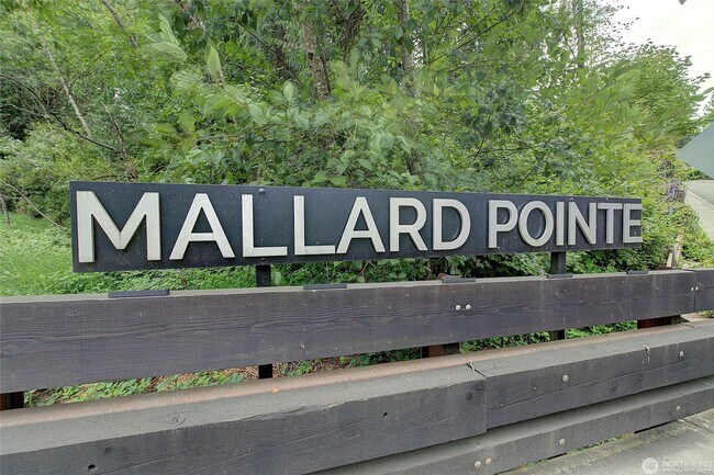 Building Photo - 4Bd/3.25Ba Issaquah House