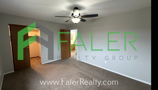 Building Photo - 2nd Floor Condo with Private Entrance