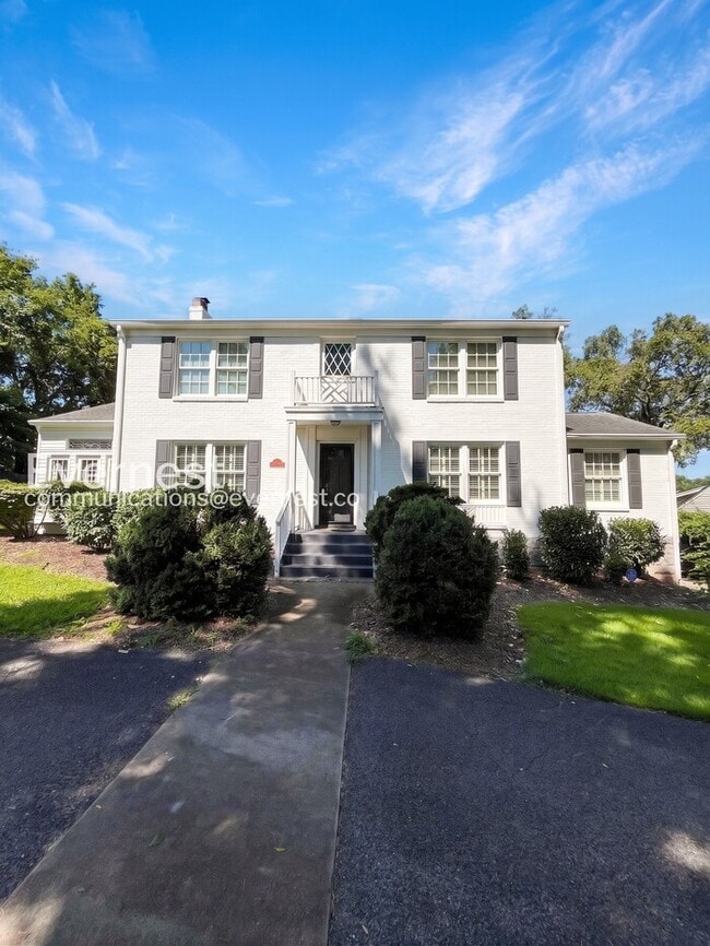 Building Photo - 109 Mayfair Rd