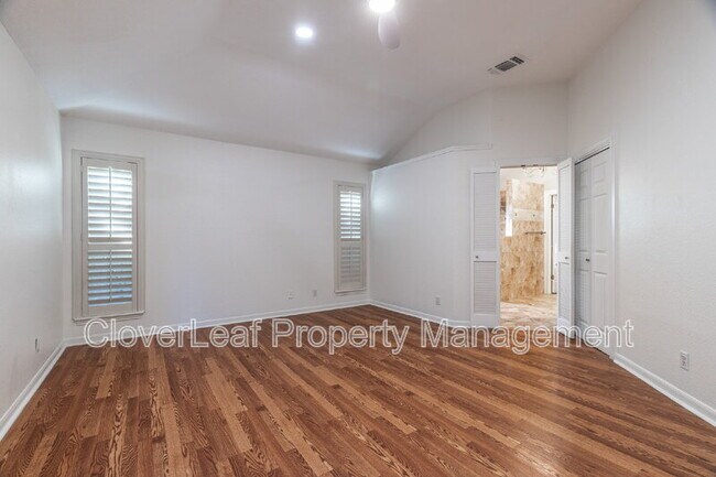 Building Photo - 2643 Inwood Briar